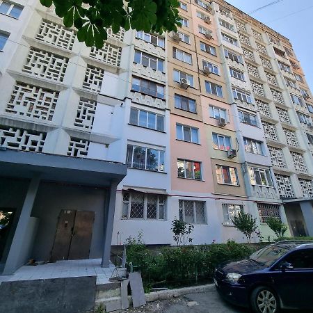 Negruzzi Bd, One Bedroom Apartment Chişinău Extérieur photo