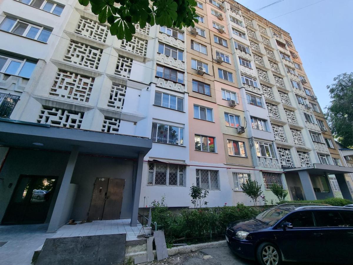 Negruzzi Bd, One Bedroom Apartment Chişinău Extérieur photo
